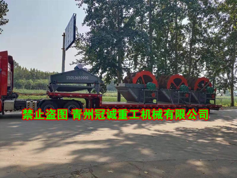 黃島客戶訂購的移動式海砂淡化設(shè)備發(fā)貨